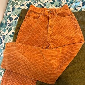 Urban outfitters baggy pants size 28